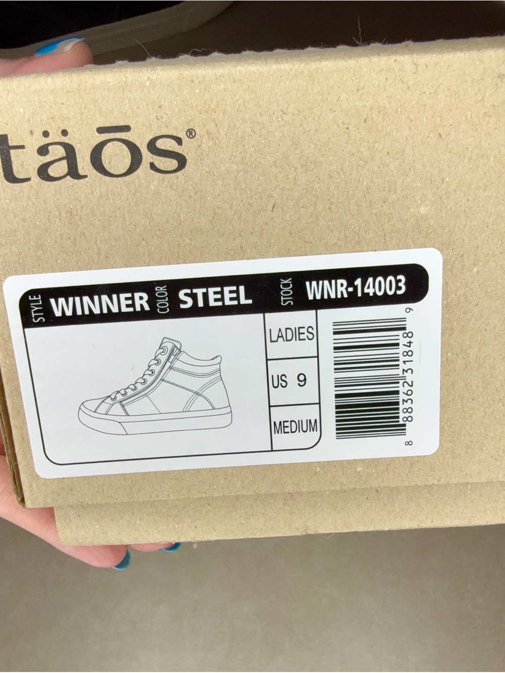 Taos Winner Sneakers - Picture 2 of 10